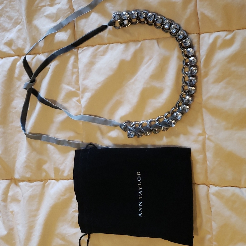 Ann Taylor necklace